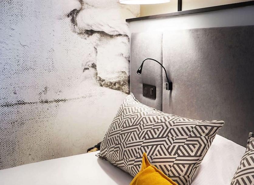Comodidade do quarto Foto