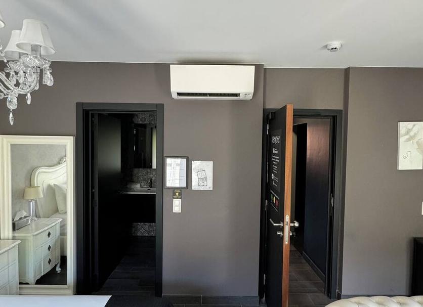 Comodidade do quarto Foto