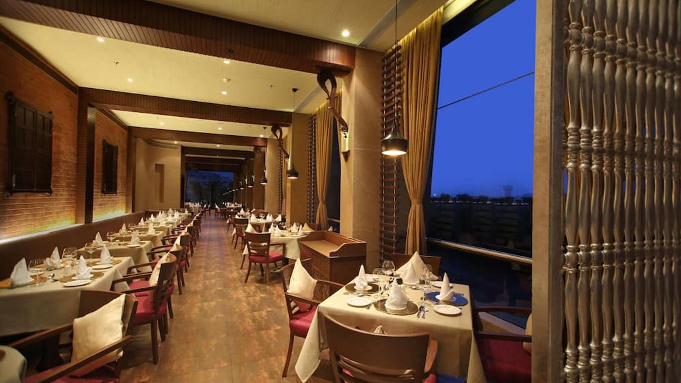 Fortune Select Sg Highway, Ahmedabad - Member Itc Hotels' Group