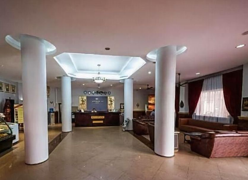 Hall Foto