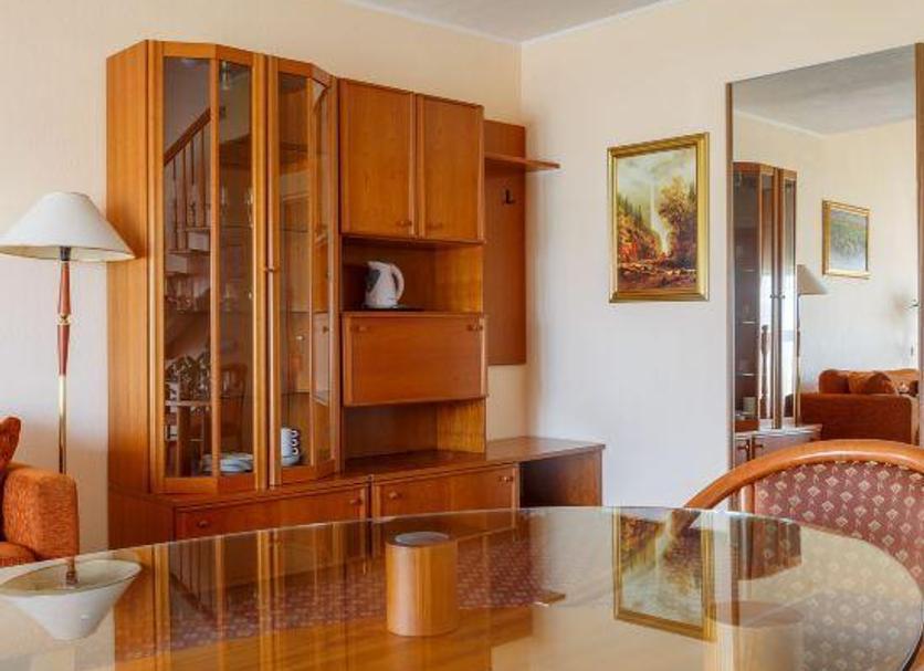 Comodidade do quarto Foto