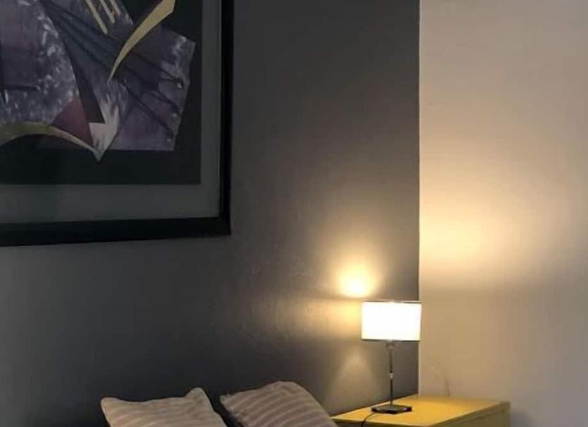 Comodidade do quarto Foto