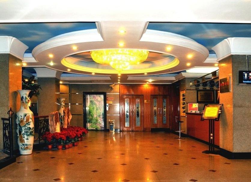 Hall Foto