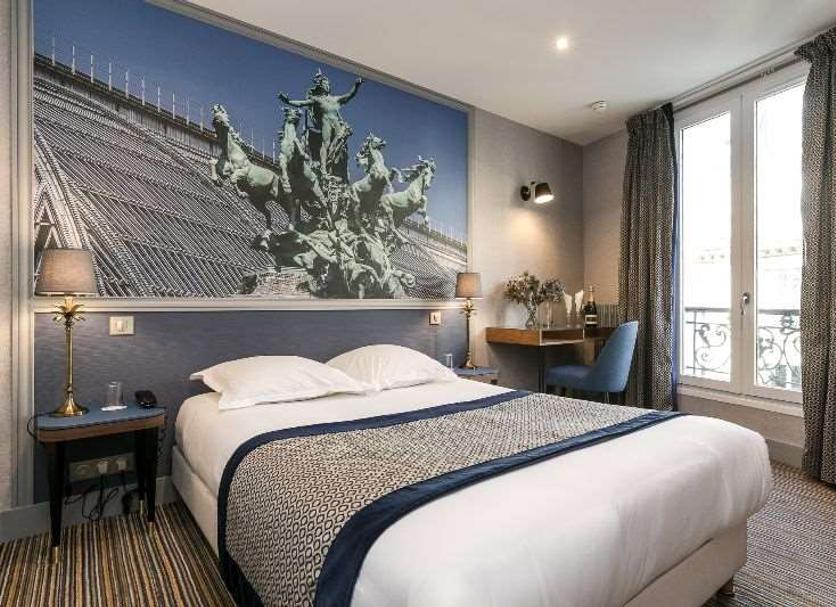 Quarto Foto