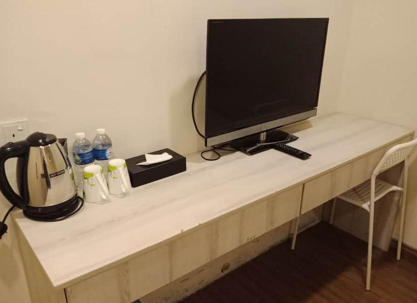 Comodidade do quarto Foto