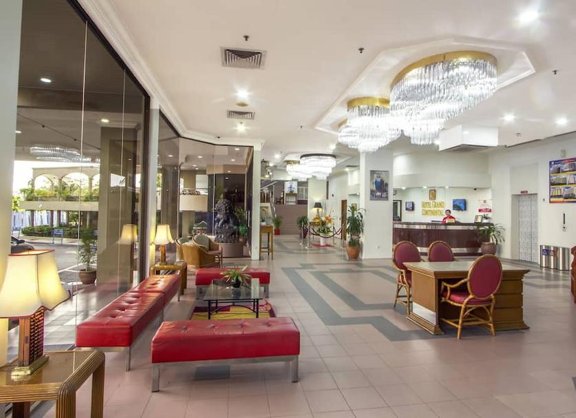 Hall Foto