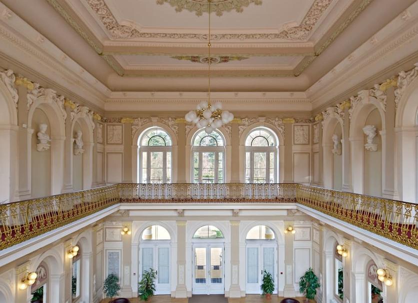 Hall Foto