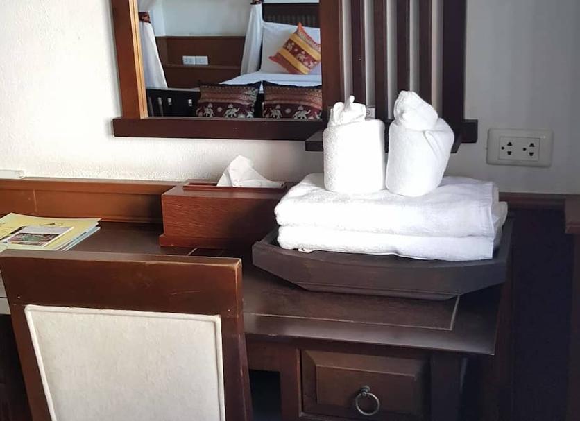 Comodidade do quarto Foto