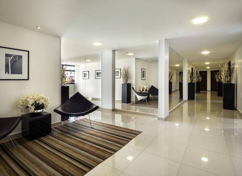 Hall Foto