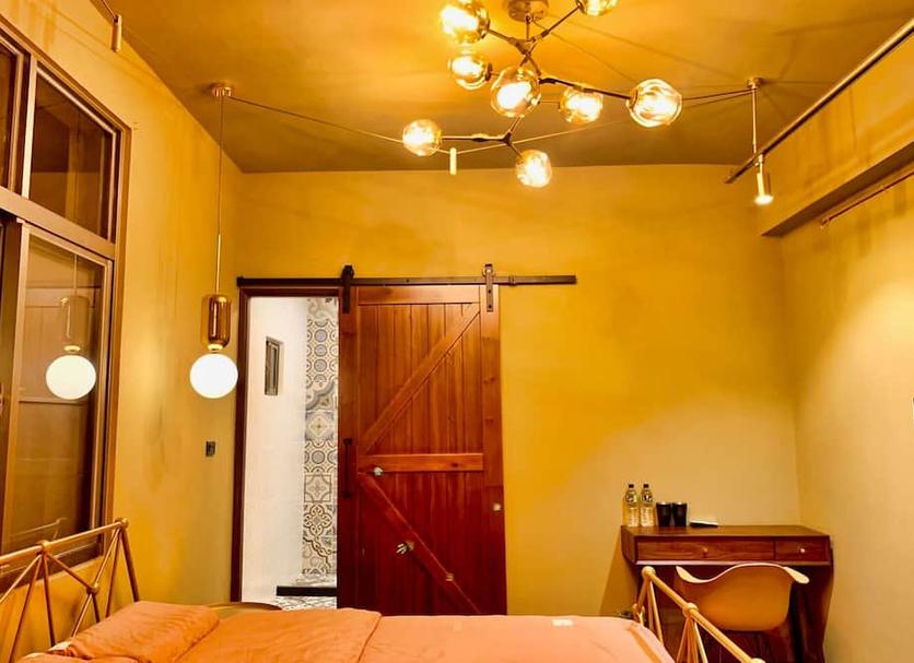 Comodidade do quarto Foto