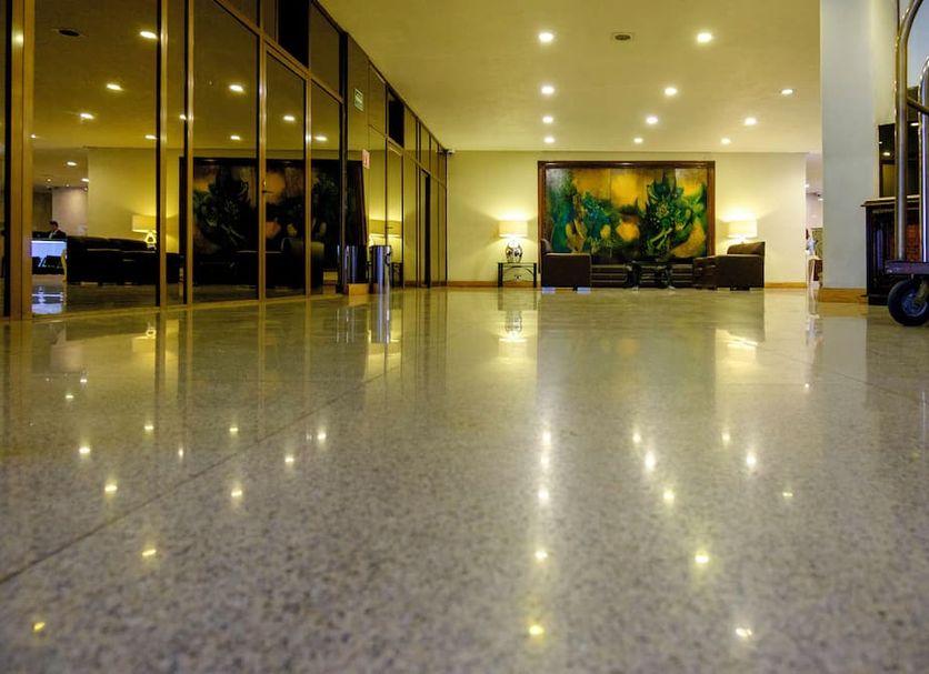 Hall Foto