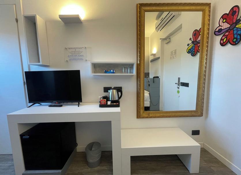 Comodidade do quarto Foto