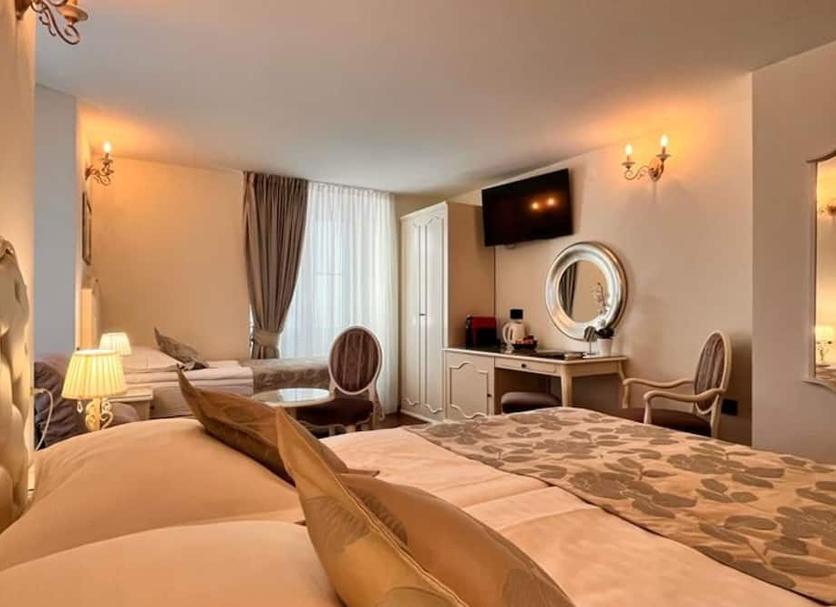 Quarto Foto