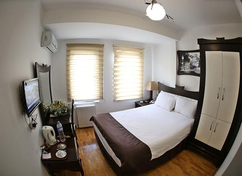 Quarto Foto