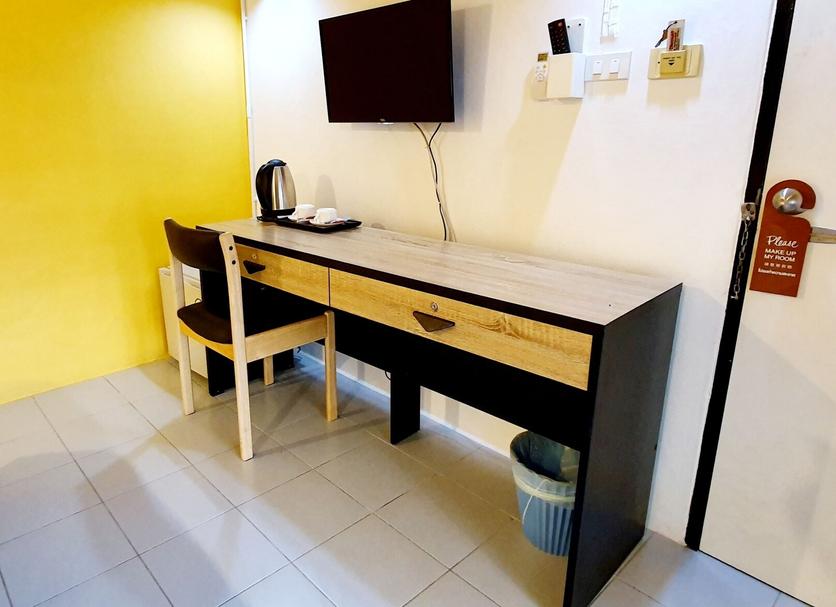 Comodidade do quarto Foto