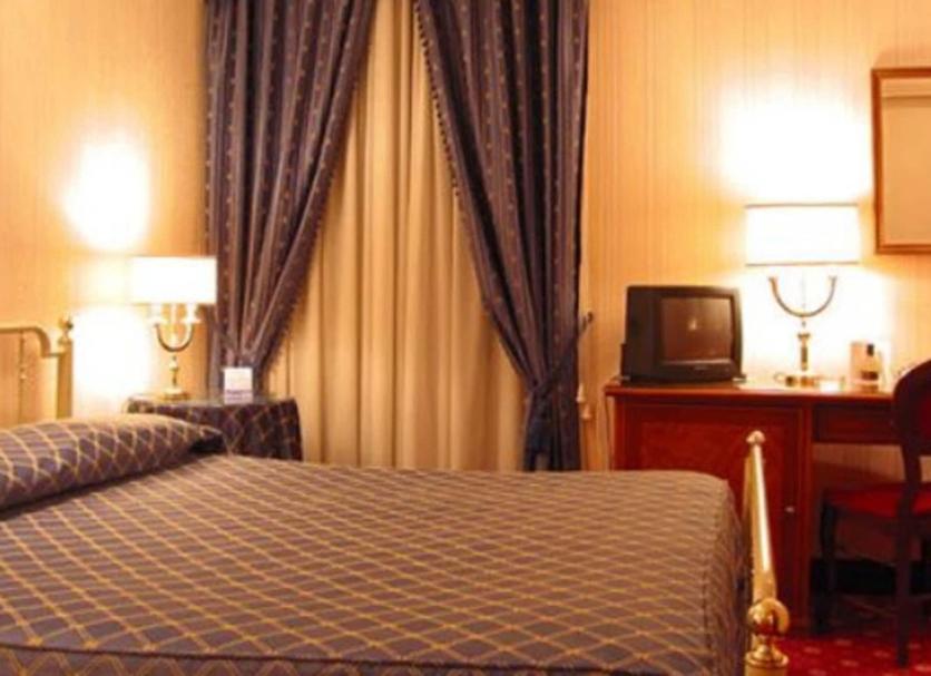 Quarto Foto