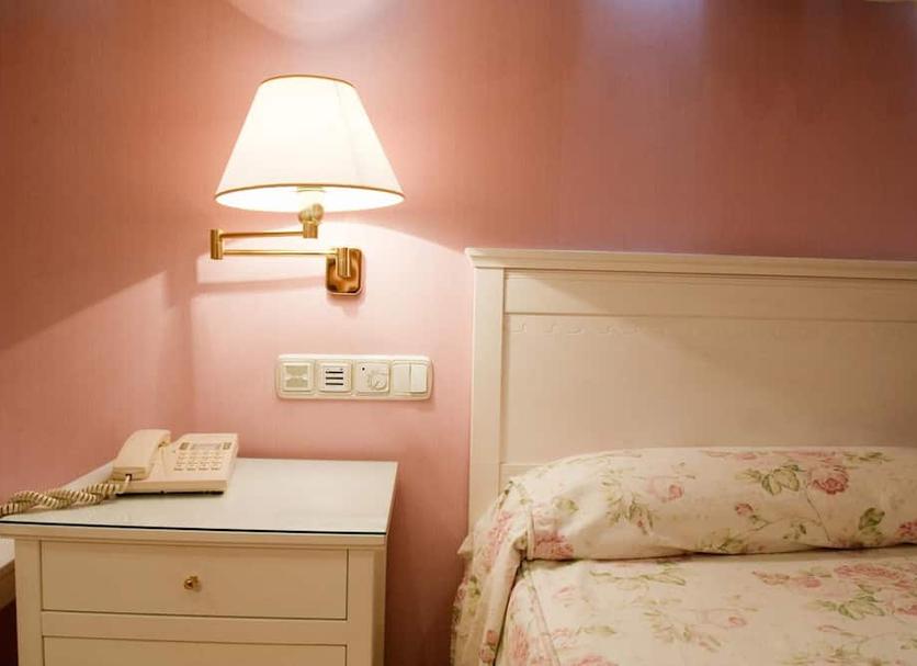 Comodidade do quarto Foto