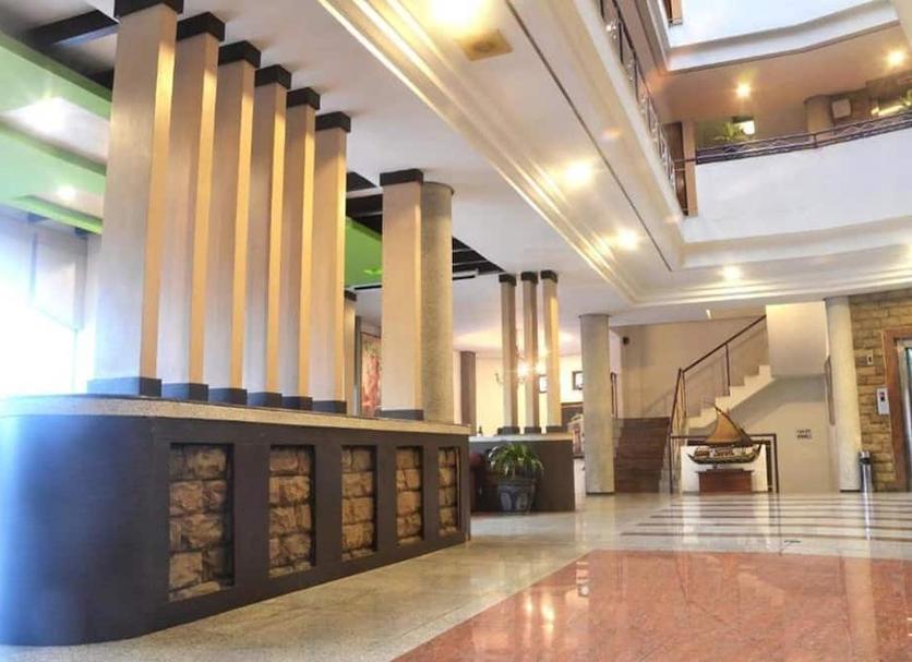 Hall Foto