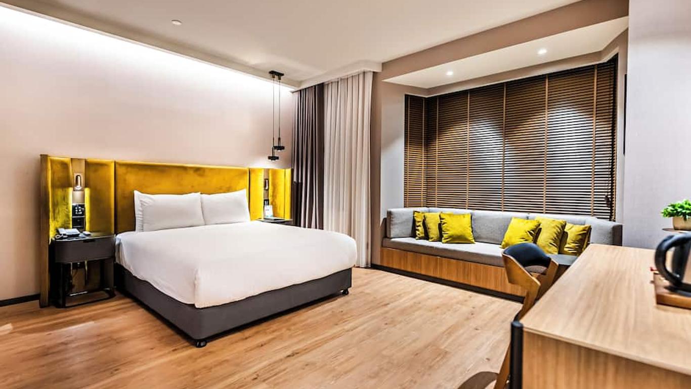 Lamartine Hotel