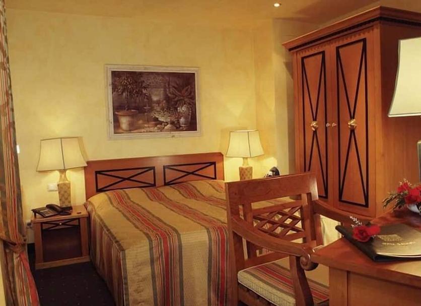 Quarto Foto