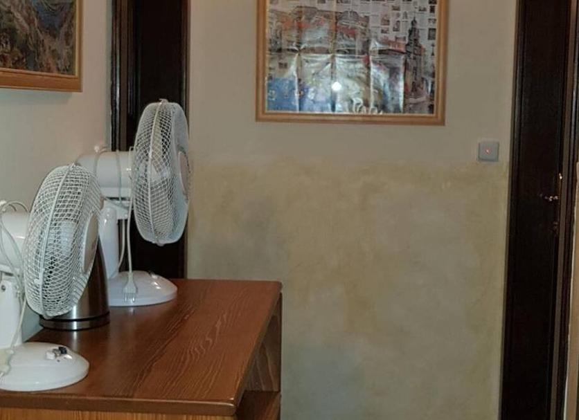 Comodidade do quarto Foto