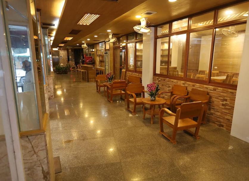 Hall Foto
