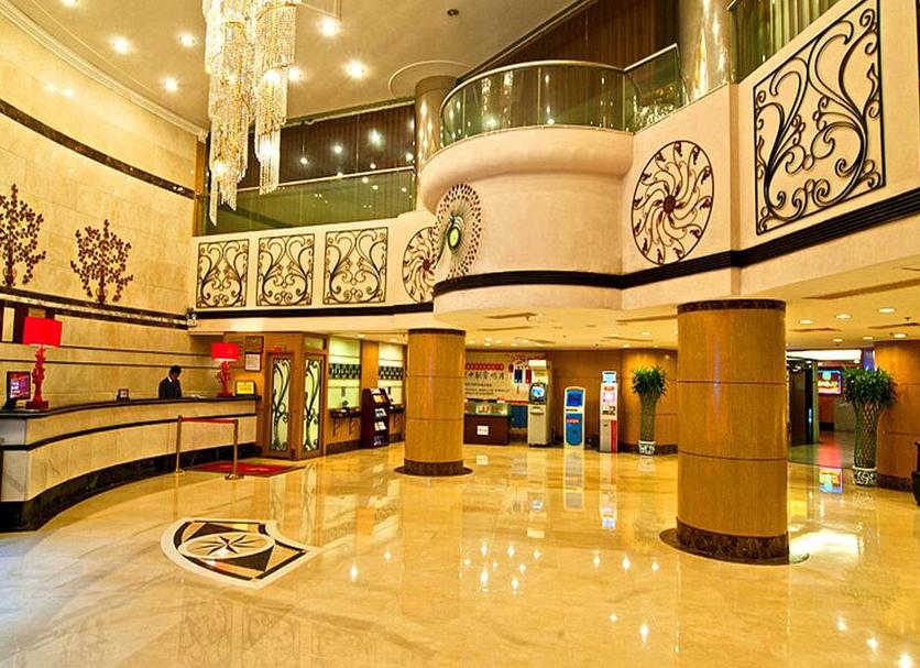 Hall Foto