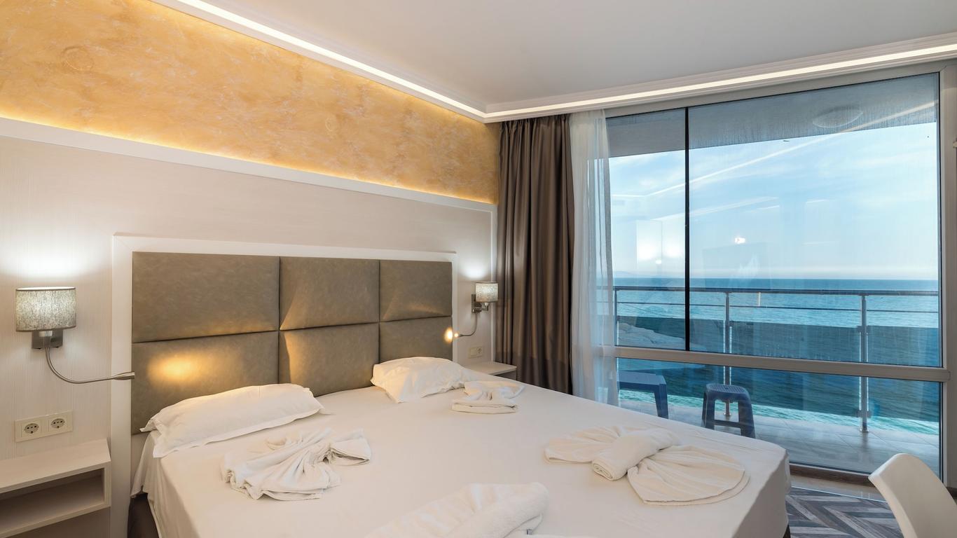 Hotel Sunny Bay