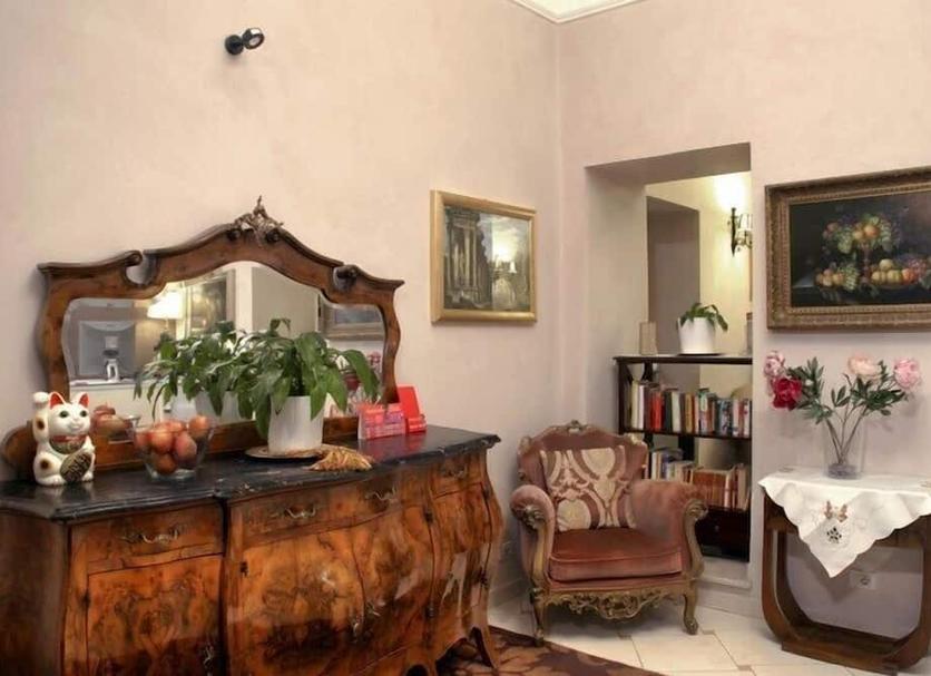 Comodidade do quarto Foto