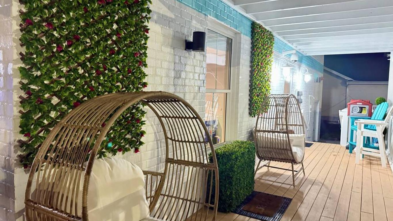 Ocean Sands Beach Boutique Inn