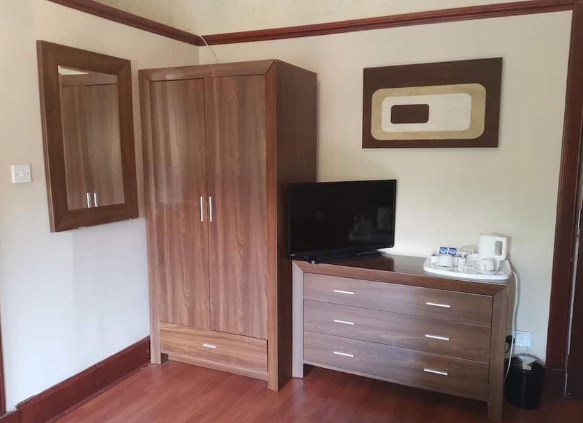 Comodidade do quarto Foto