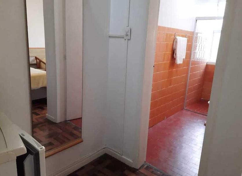 Comodidade do quarto Foto
