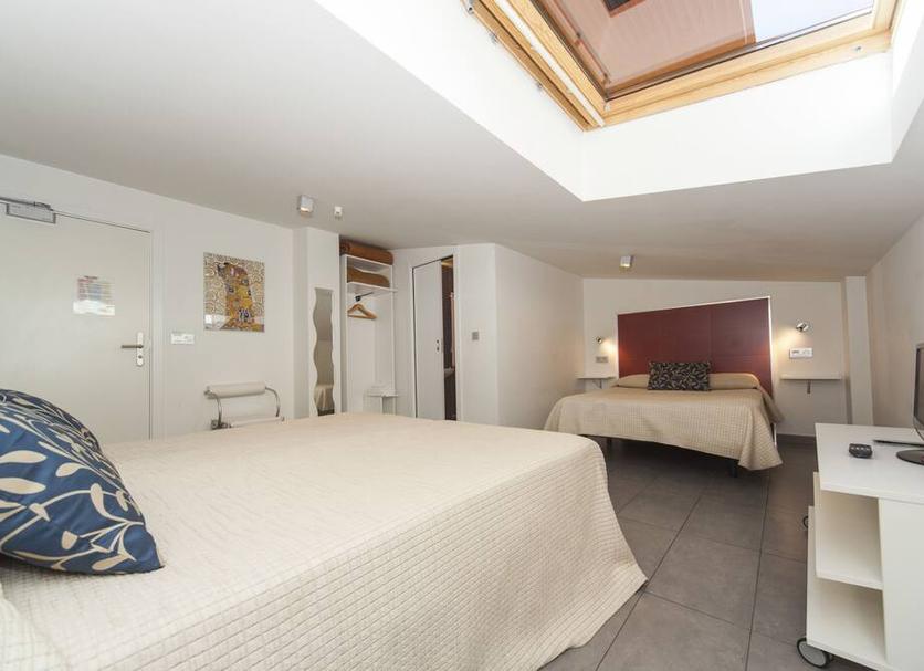 Quarto Foto