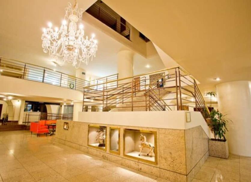 Hall Foto