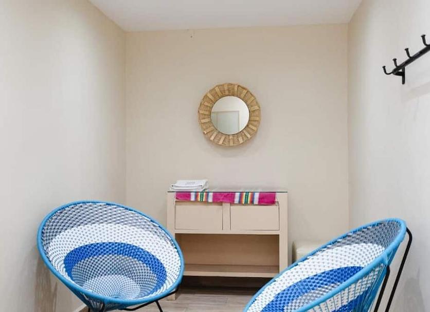 Comodidade do quarto Foto