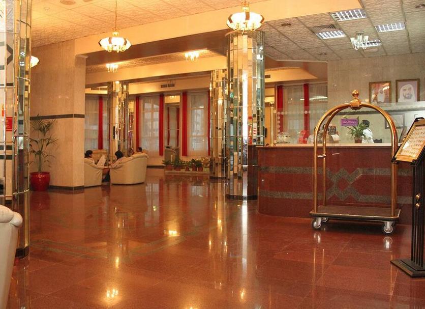 Hall Foto