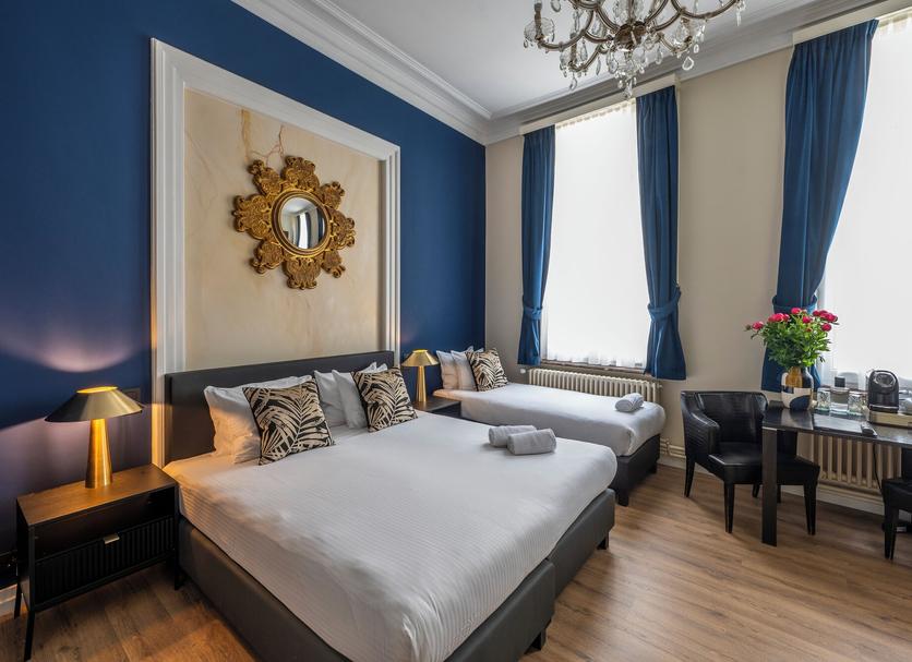 Quarto Foto