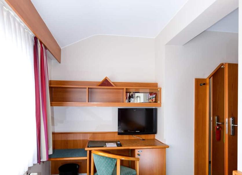 Comodidade do quarto Foto