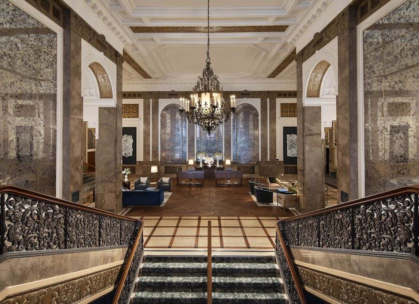 Hall Foto