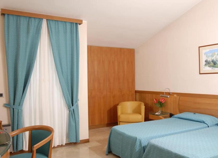 Quarto Foto