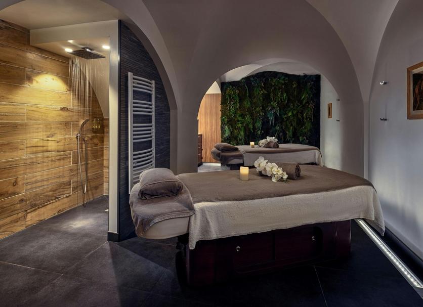 SPA Foto