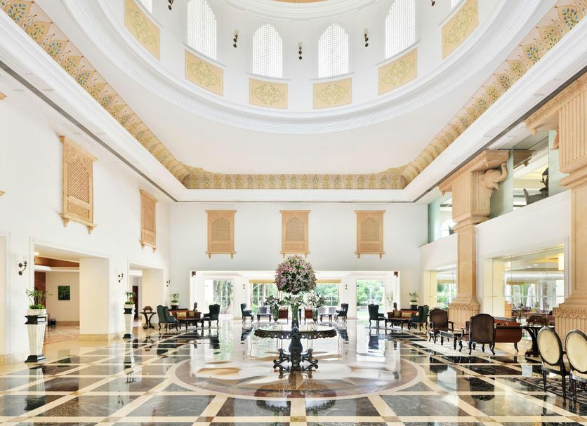 Hall Foto