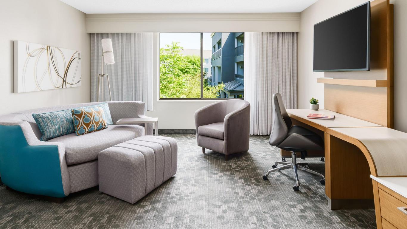 Courtyard by Marriott Dallas Lewisville