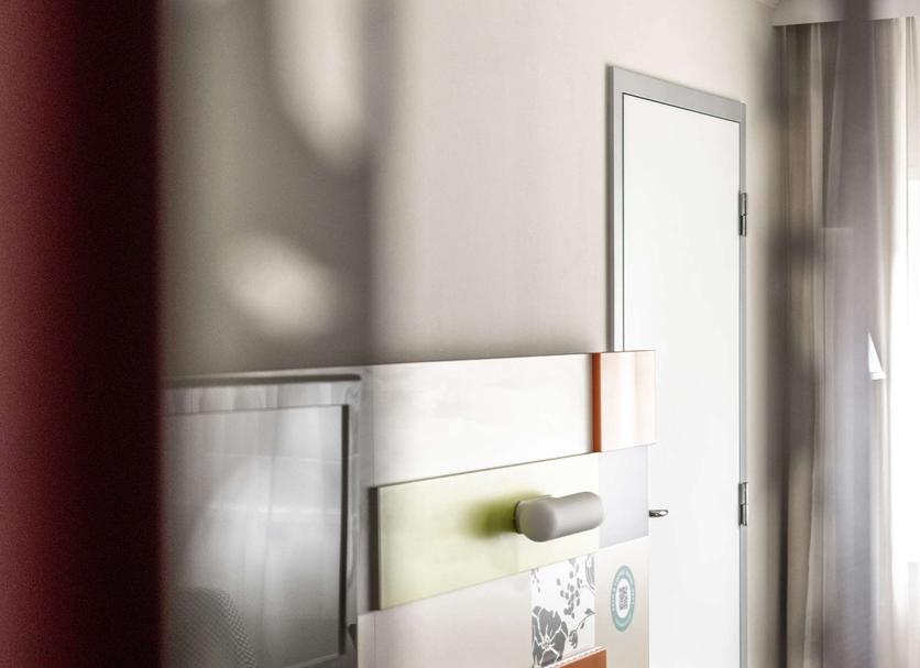 Comodidade do quarto Foto