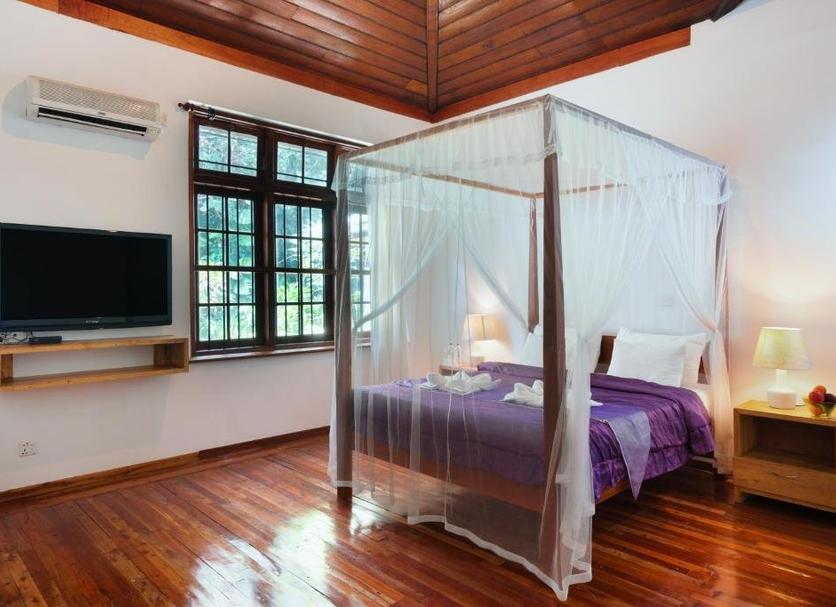 Quarto Foto