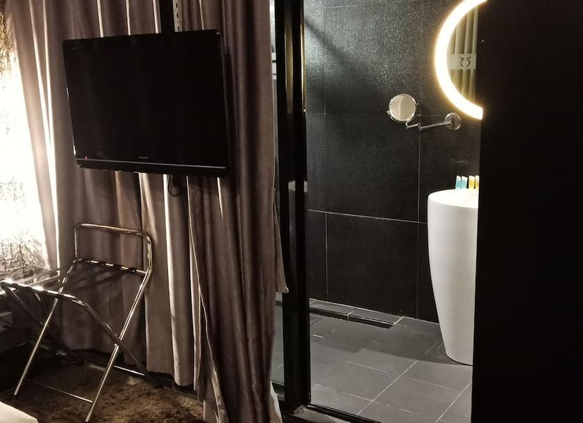 Comodidade do quarto Foto