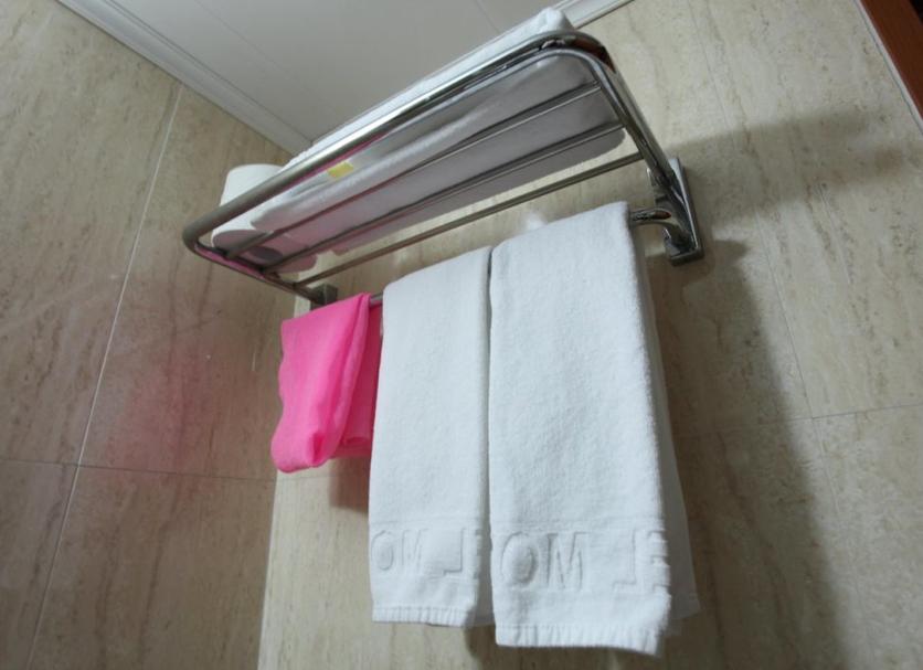 Comodidade do quarto Foto