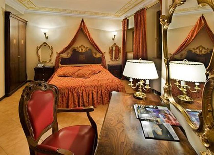 Quarto Foto
