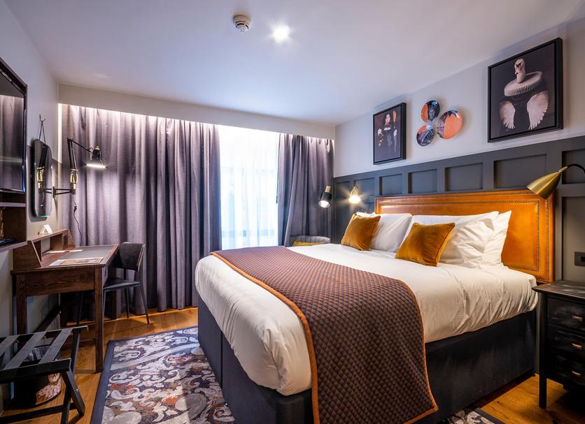 Quarto Foto