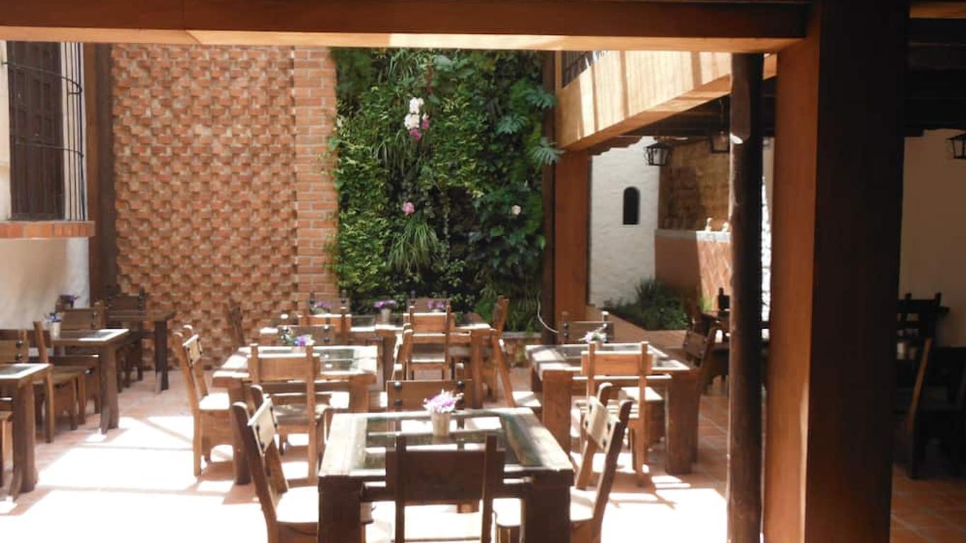 Hotel Casa Indigo